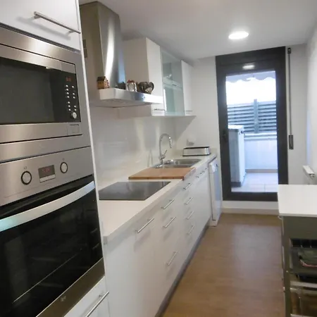 Amplio Con Piscina Y Aire Acondionado Tossa de Mar