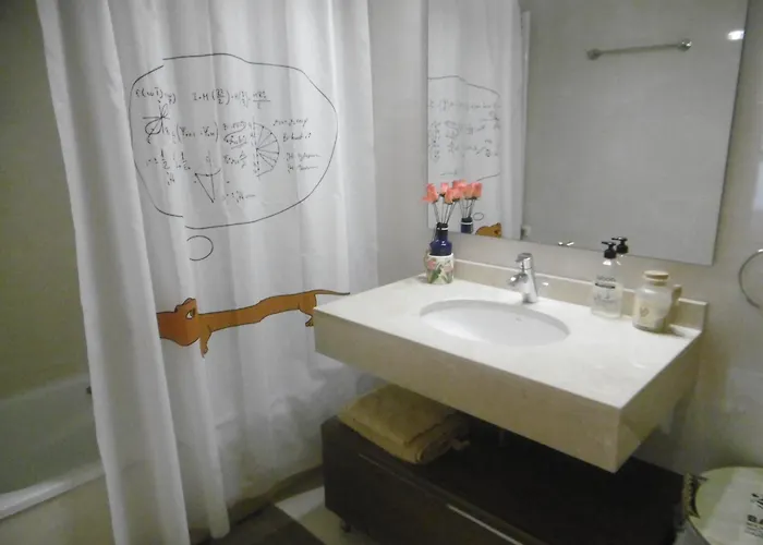 Amplio Con Piscina Y Aire Acondionado * Tossa de Mar