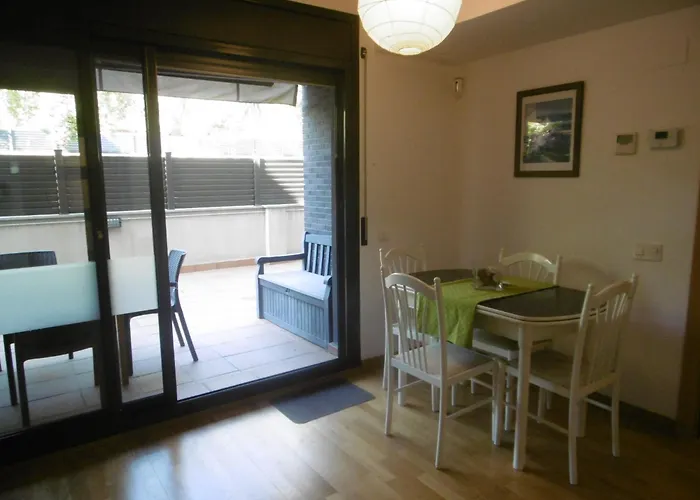 Amplio Con Piscina Y Aire Acondionado Tossa de Mar